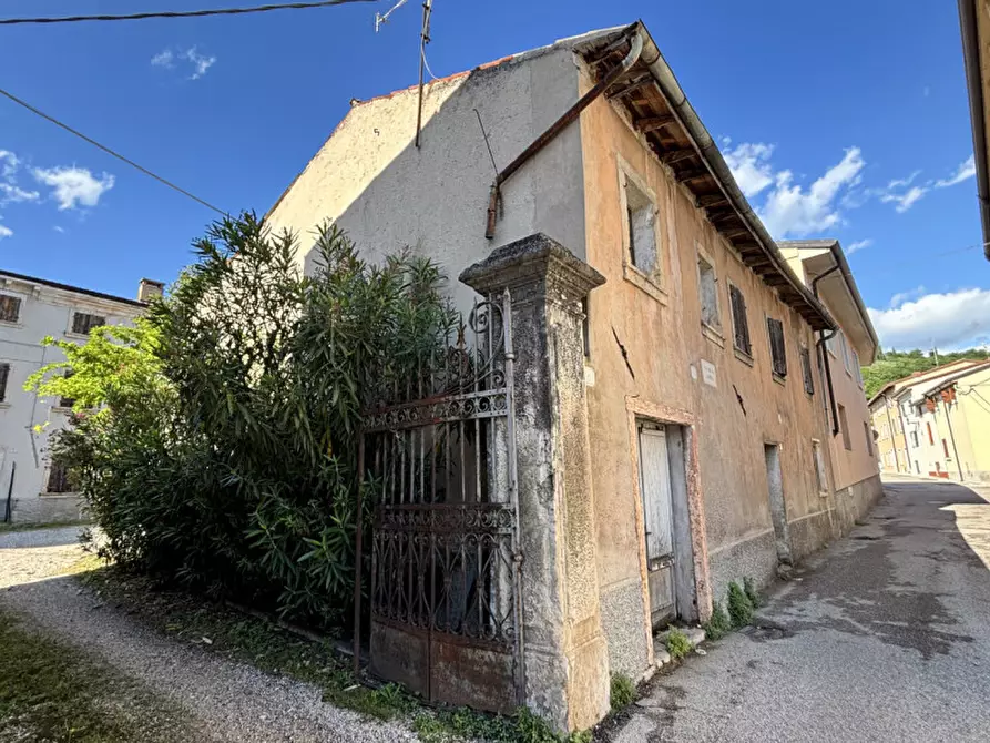 Immagine 9 di Rustico / casale in vendita  in Via Della Libertà a Tregnago