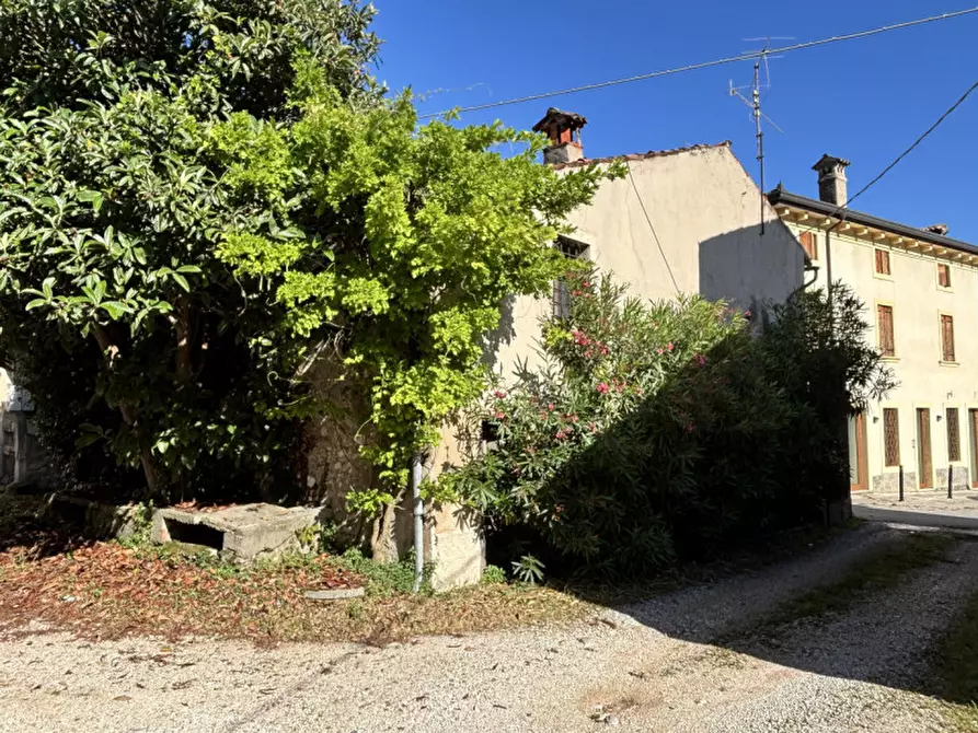Immagine 10 di Rustico / casale in vendita  in Via Della Libertà a Tregnago