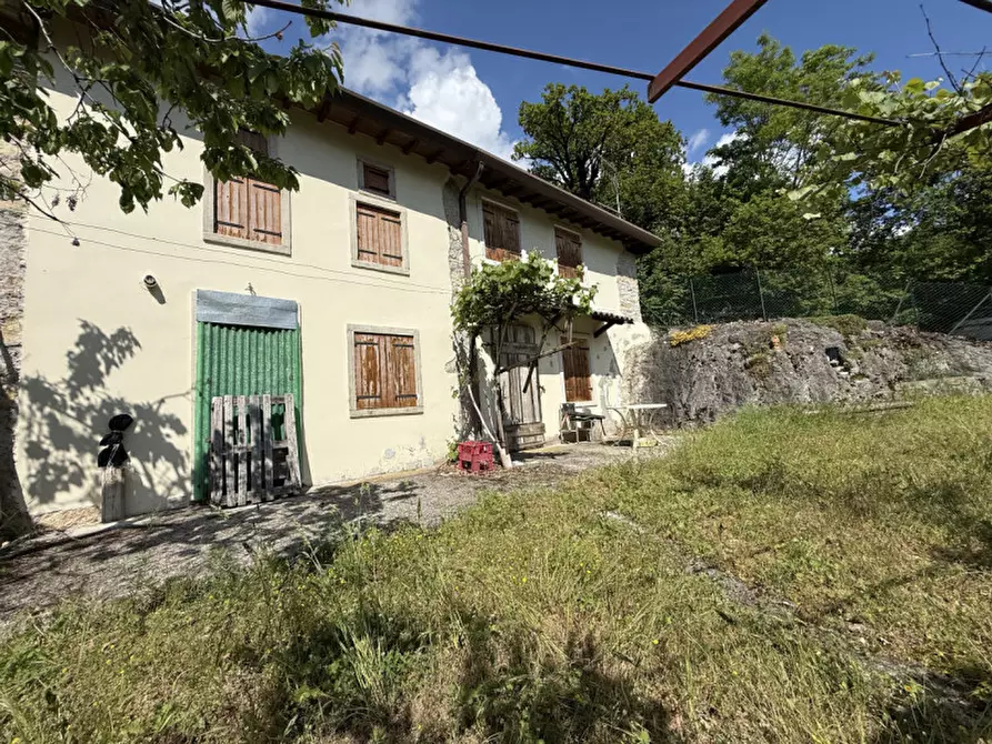 Immagine 2 di Rustico / casale in vendita  a Badia Calavena