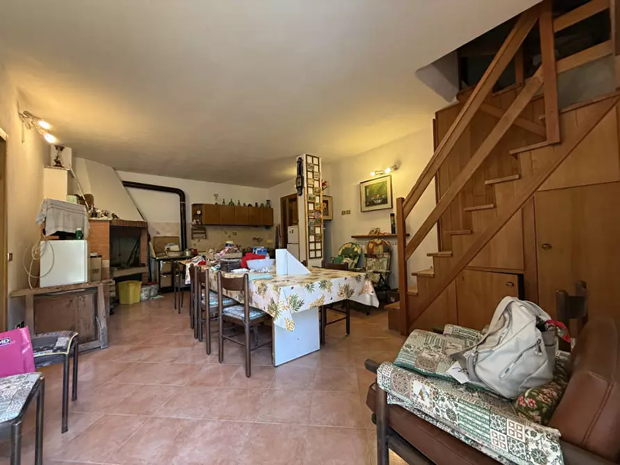 Immagine 5 di Rustico / casale in vendita  a Badia Calavena