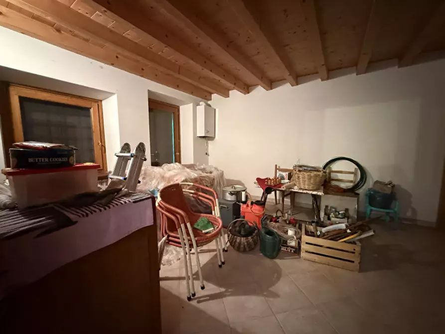 Immagine 9 di Rustico / casale in vendita  a Badia Calavena