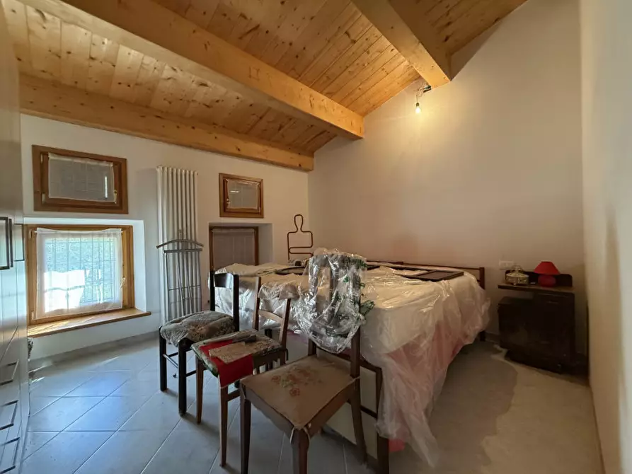 Immagine 18 di Rustico / casale in vendita  a Badia Calavena