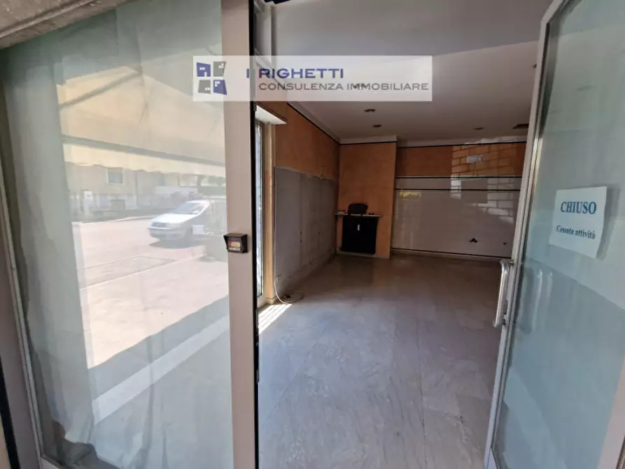 Immagine 5 di Negozio in vendita  in Via Giovanni Andrea Avogadro a Verona