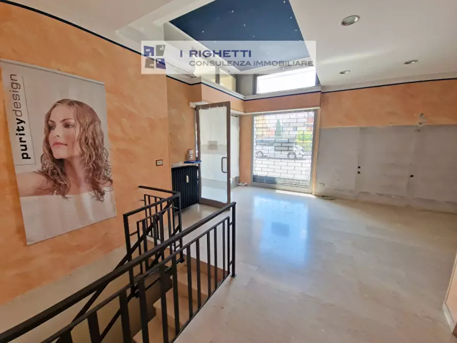 Immagine 6 di Negozio in vendita  in Via Giovanni Andrea Avogadro a Verona