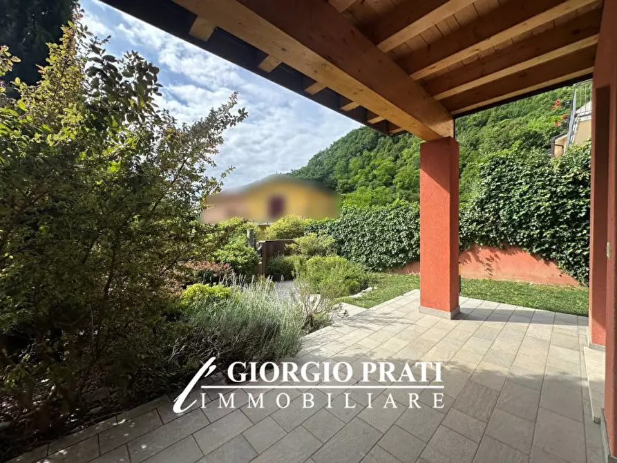 Immagine 3 di Casa indipendente in vendita  in Contrà Chiesa Valrovina a Bassano Del Grappa