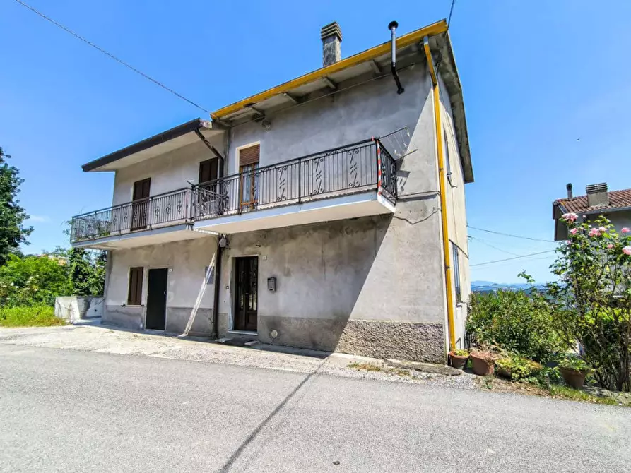 Immagine 1 di Casa bifamiliare in vendita  in Strada Provinciale San Sisto a Piandimeleto
