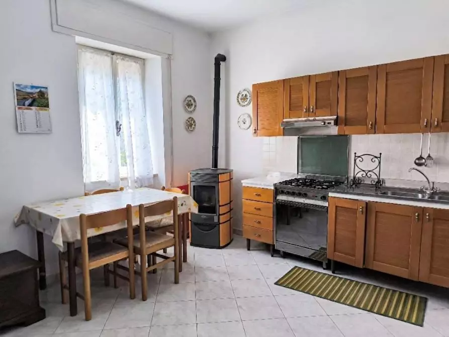 Immagine 6 di Casa bifamiliare in vendita  in Strada Provinciale San Sisto a Piandimeleto