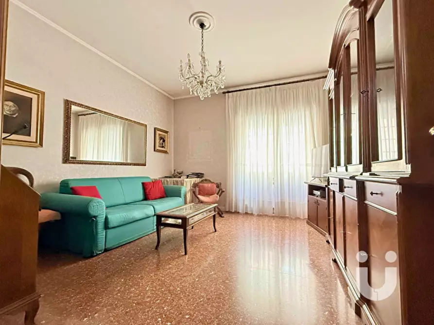 Immagine 2 di Appartamento in vendita  in Via Giovanni Battista Cerruti a Roma