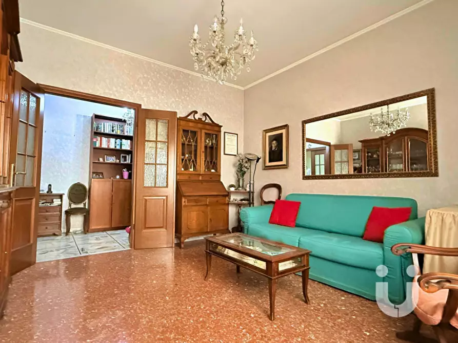 Immagine 3 di Appartamento in vendita  in Via Giovanni Battista Cerruti a Roma