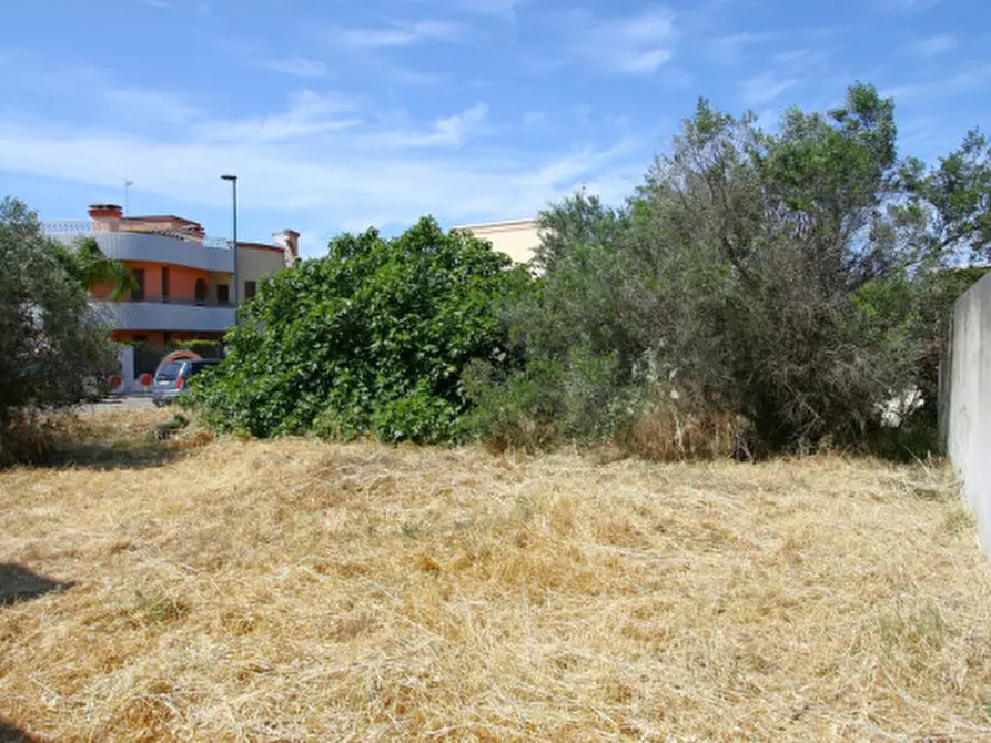 Immagine 10 di Terreno in vendita  in Via Giorgio La Pira a Parabita