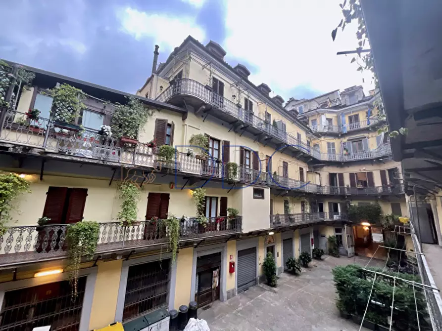 Immagine 9 di Appartamento in vendita  in Via Giovanni Giolitti 10 a Torino