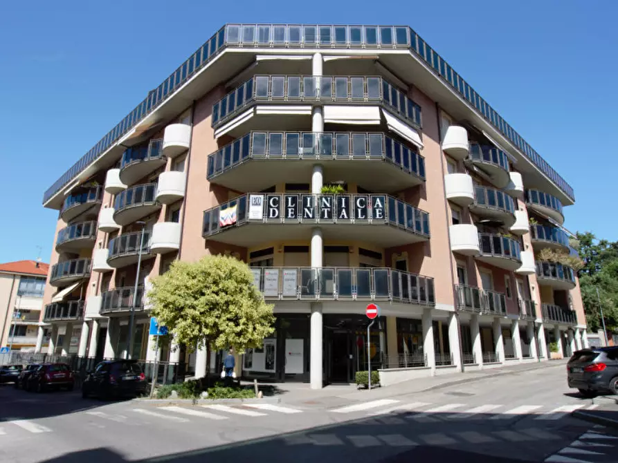 Immagine 1 di Appartamento in vendita  in Via Napoleone Leumann, 24 a Rivoli
