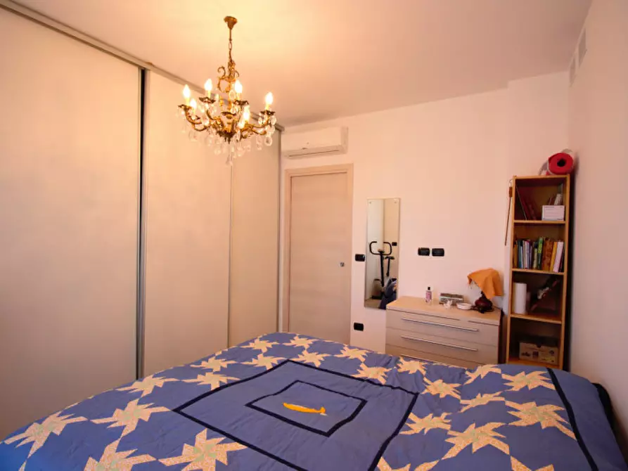Immagine 10 di Appartamento in vendita  in Via Napoleone Leumann, 24 a Rivoli