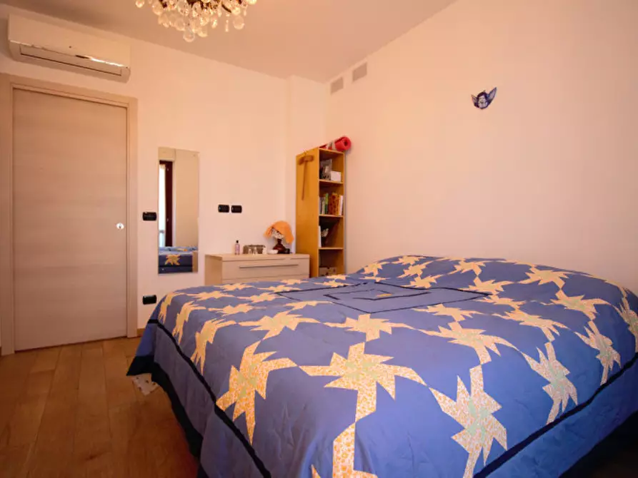 Immagine 11 di Appartamento in vendita  in Via Napoleone Leumann, 24 a Rivoli