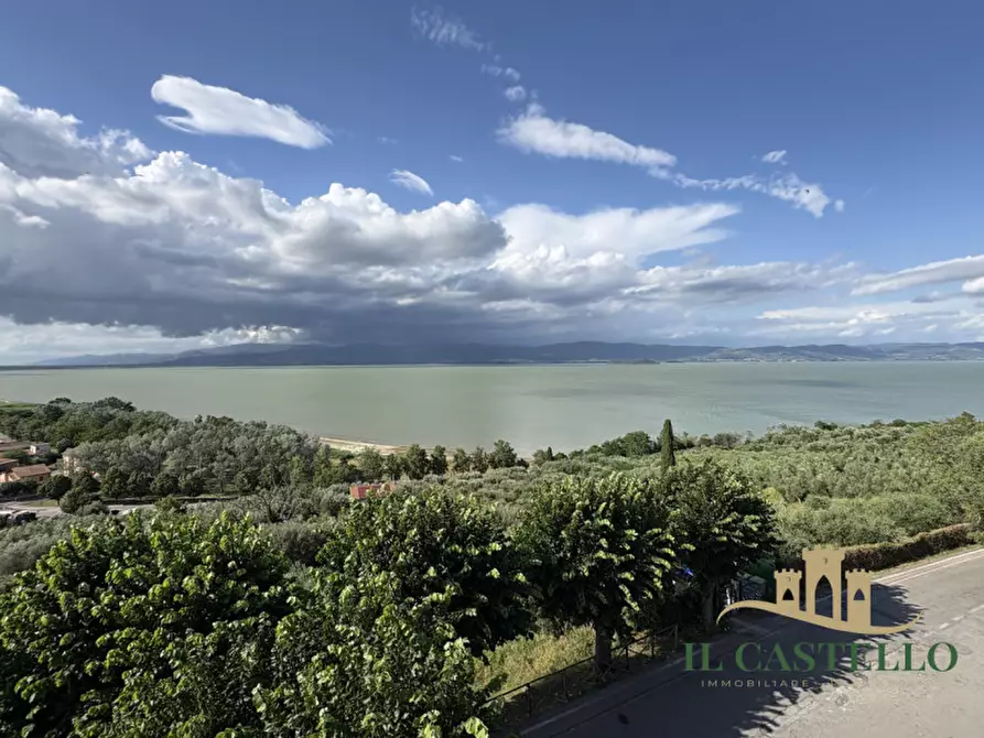 Immagine 31 di Appartamento in vendita  in via vittorio emanuele a Castiglione Del Lago