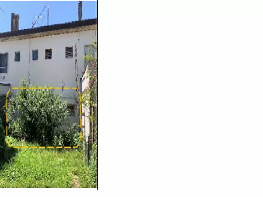 Immagine 2 di Appartamento in vendita  in Via Nino Bixio 21 a Conegliano