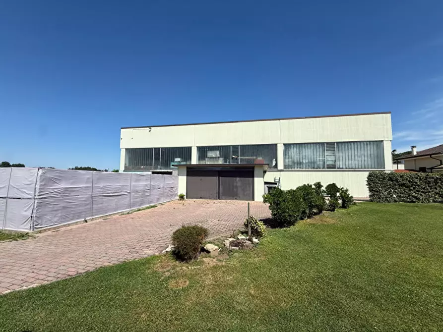 Immagine 1 di Capannone industriale in affitto  in Via Canton a Montagnana