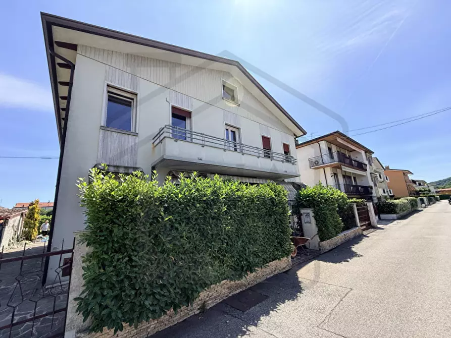 Immagine 23 di Casa bifamiliare in vendita  in Via San Daniele a Montegrotto Terme