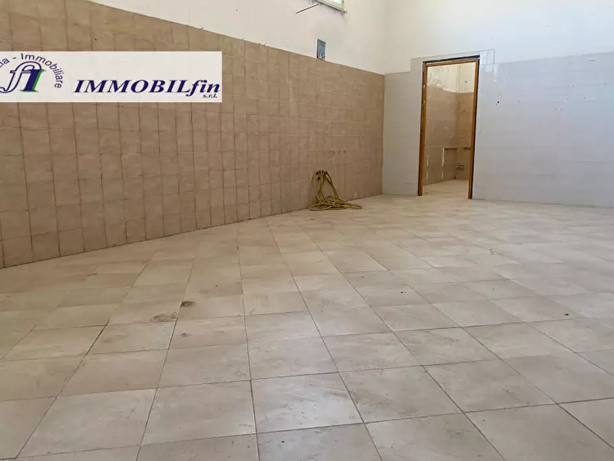 Immagine 10 di Magazzino in affitto  in Via Giulio Natta a Villabate