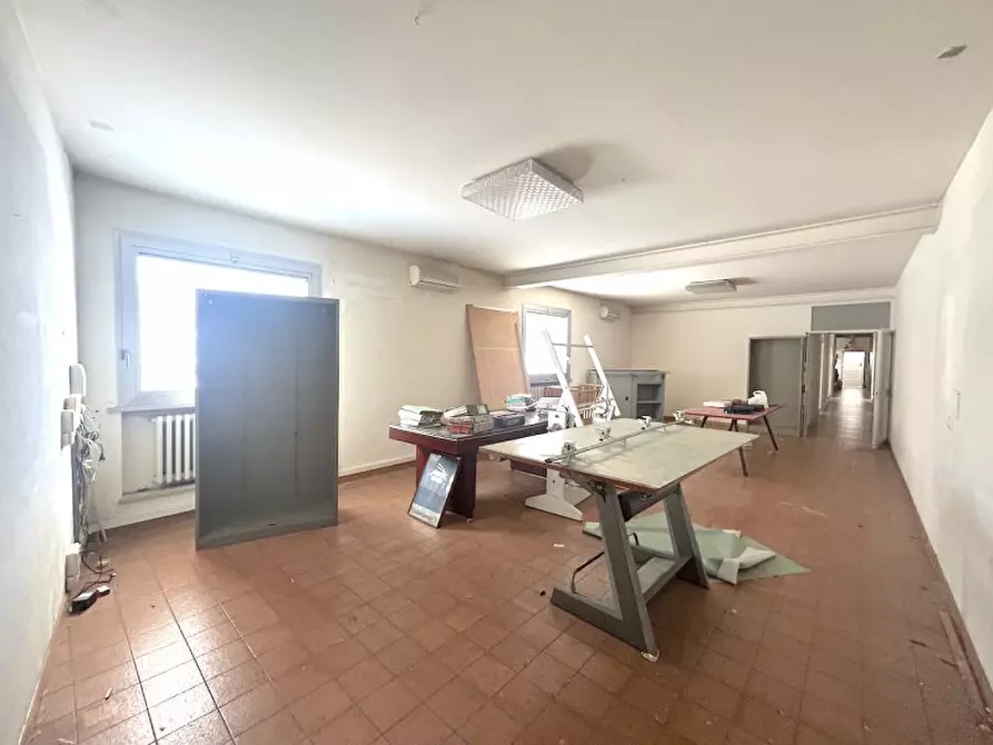 Immagine 1 di Ufficio in affitto  in Via Cavalcavia a Cesena