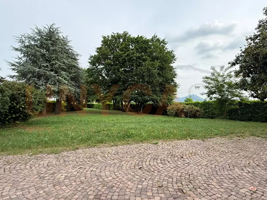 Immagine 4 di Casa bifamiliare in vendita  in Via Cucca a Montegaldella