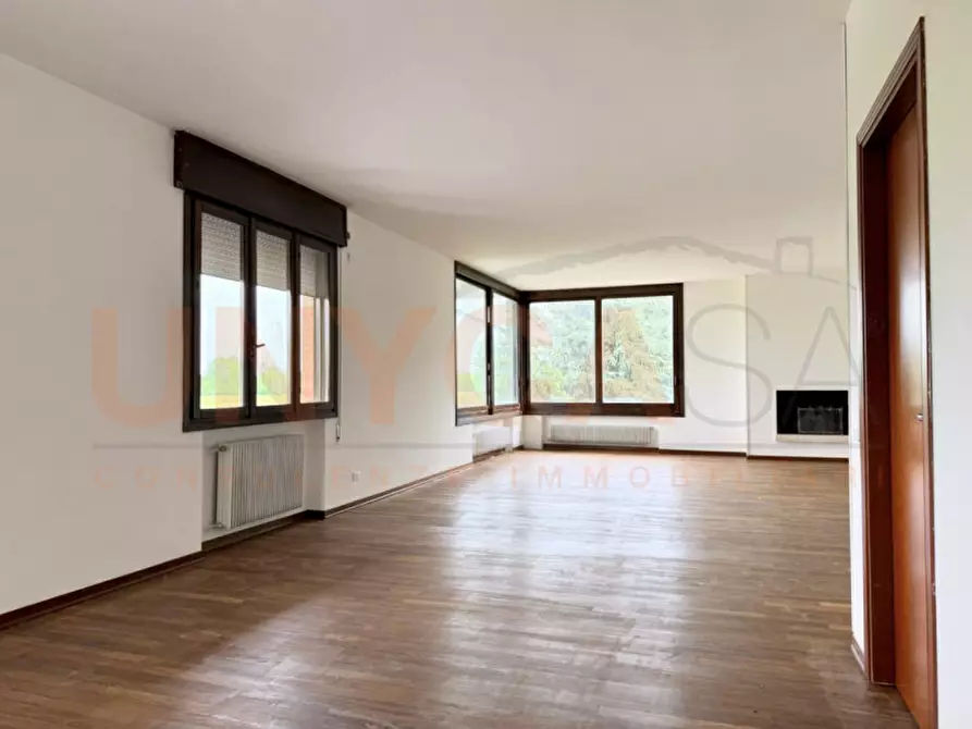 Immagine 5 di Casa bifamiliare in vendita  in Via Cucca a Montegaldella