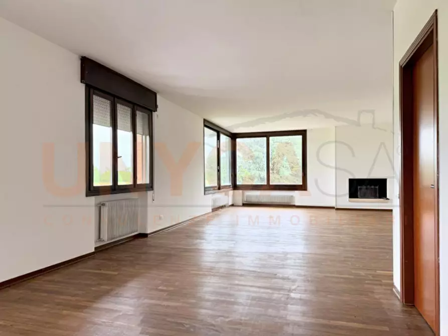 Immagine 7 di Casa bifamiliare in vendita  in Via Cucca a Montegaldella