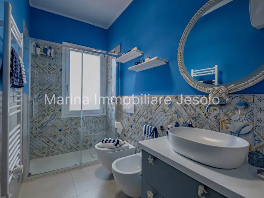 Immagine 6 di Appartamento in vendita  in Via Andrea Bafile a Jesolo