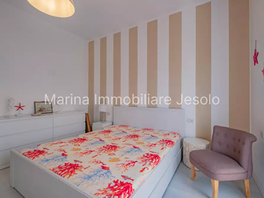 Immagine 9 di Appartamento in vendita  in Via Andrea Bafile a Jesolo