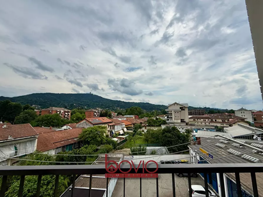 Immagine 60 di Appartamento in vendita  in Strada di San Mauro 226 a Torino