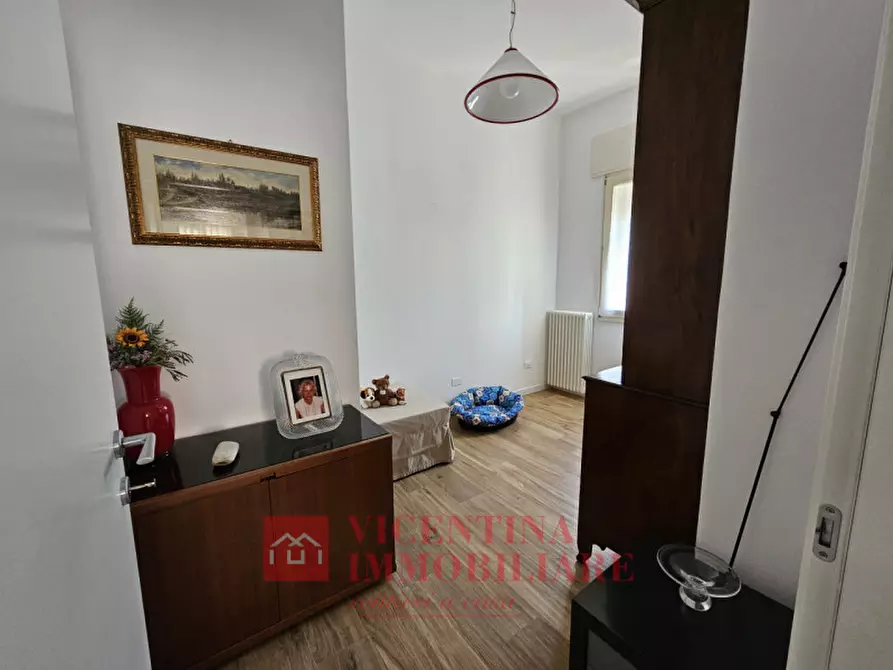 Immagine 14 di Appartamento in vendita  in Via Astichello 104 a Vicenza
