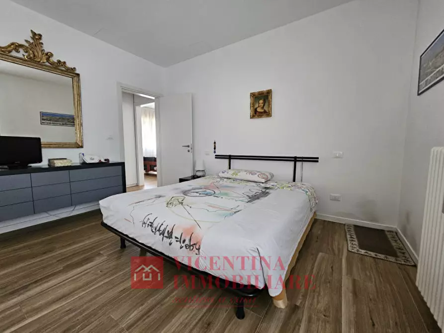 Immagine 17 di Appartamento in vendita  in Via Astichello 104 a Vicenza