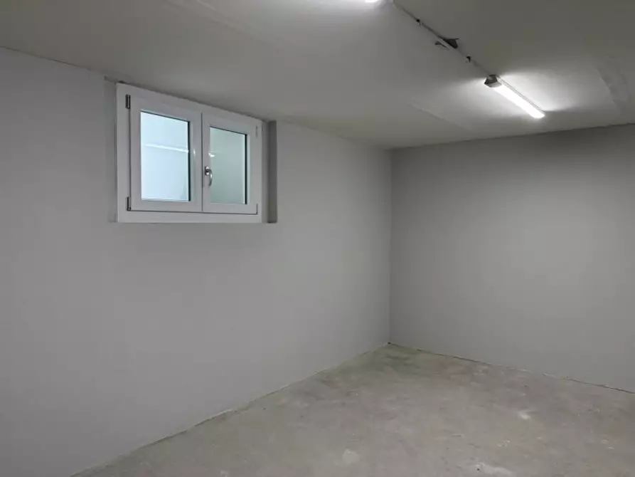 Immagine 5 di Garage in vendita  in Via F. Malfer, 4 a Verona