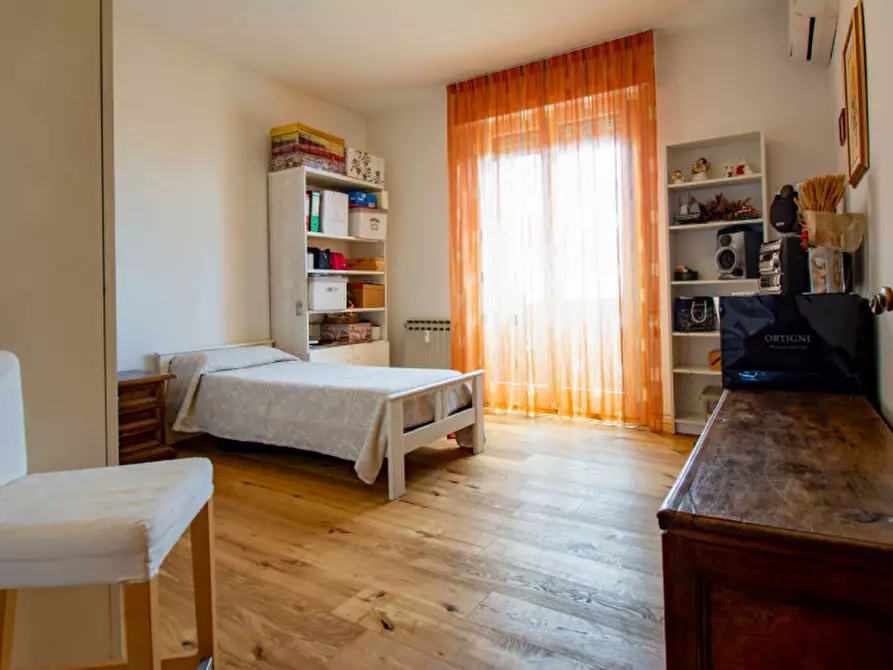 Immagine 20 di Attico in vendita  in Via Ottorino Respighi a Prato
