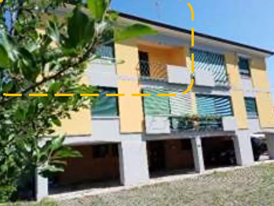 Immagine 1 di Appartamento in vendita  in Via Vecchia Trevigiana 31 a Conegliano