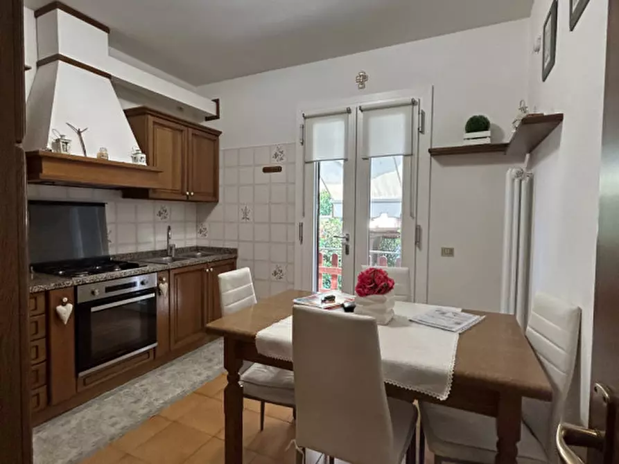 Immagine 9 di Casa bifamiliare in vendita  a Scorzè