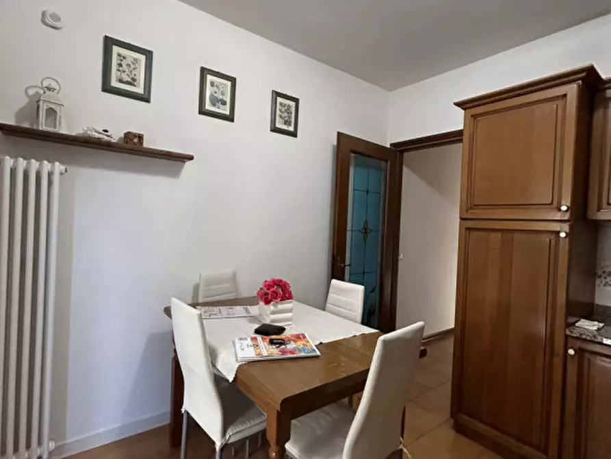 Immagine 11 di Casa bifamiliare in vendita  a Scorzè
