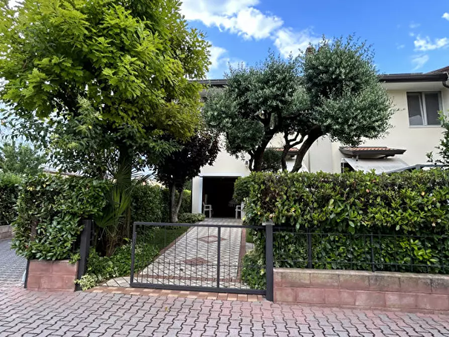 Immagine 33 di Casa bifamiliare in vendita  a Scorzè
