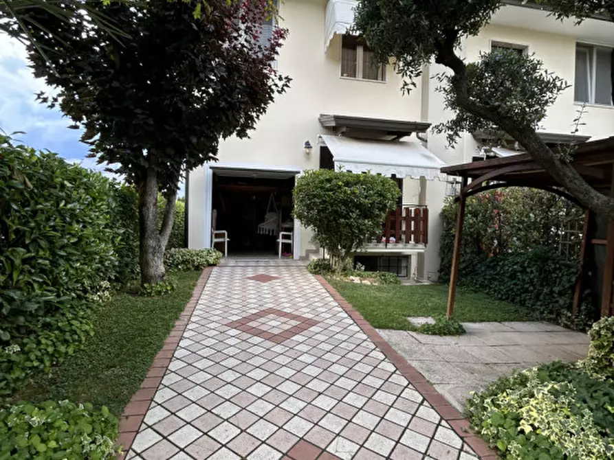 Immagine 34 di Casa bifamiliare in vendita  a Scorzè