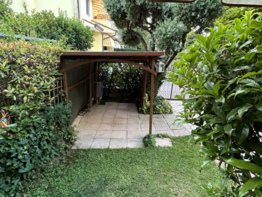 Immagine 36 di Casa bifamiliare in vendita  a Scorzè