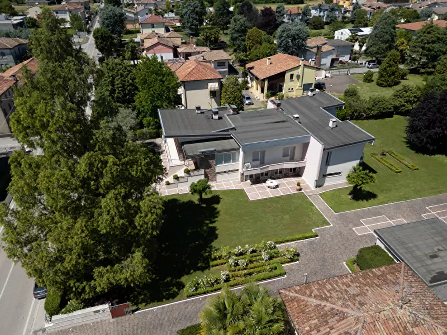 Immagine 6 di Villa in vendita  in Via Vittorio Veneto, 28 a Tombolo