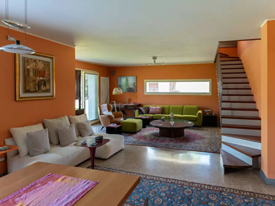 Immagine 10 di Villa in vendita  in Via Vittorio Veneto, 28 a Tombolo