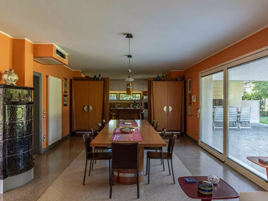 Immagine 13 di Villa in vendita  in Via Vittorio Veneto, 28 a Tombolo