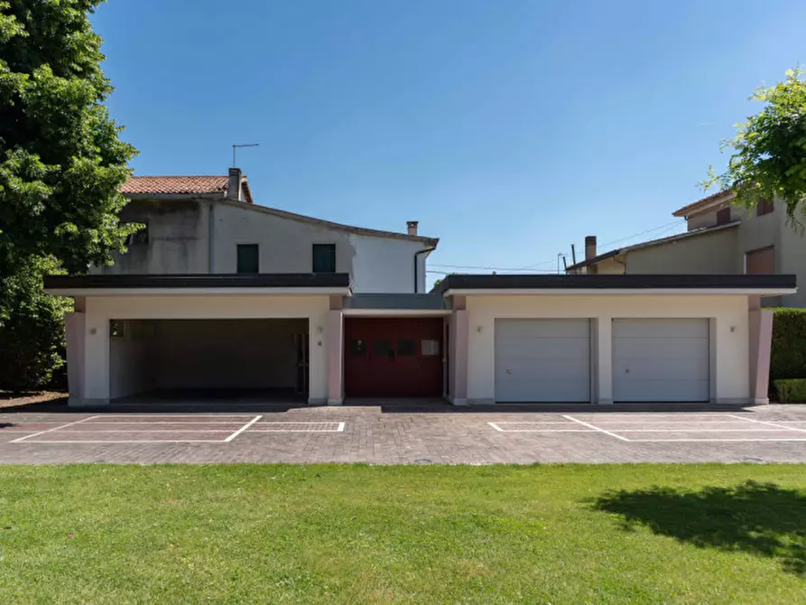 Immagine 74 di Villa in vendita  in Via Vittorio Veneto, 28 a Tombolo