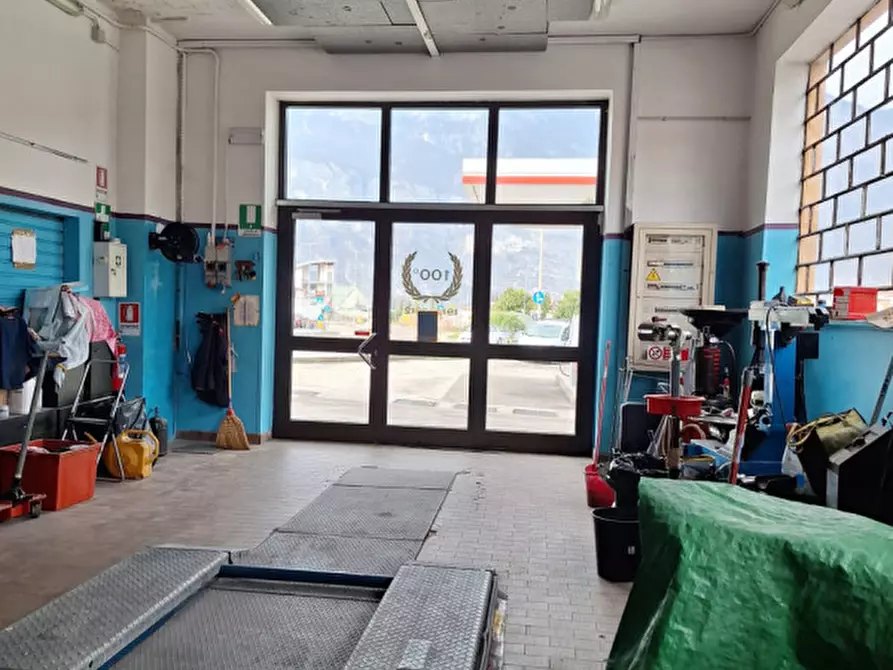 Immagine 2 di Laboratorio in vendita  in Via Clementel a Lavis