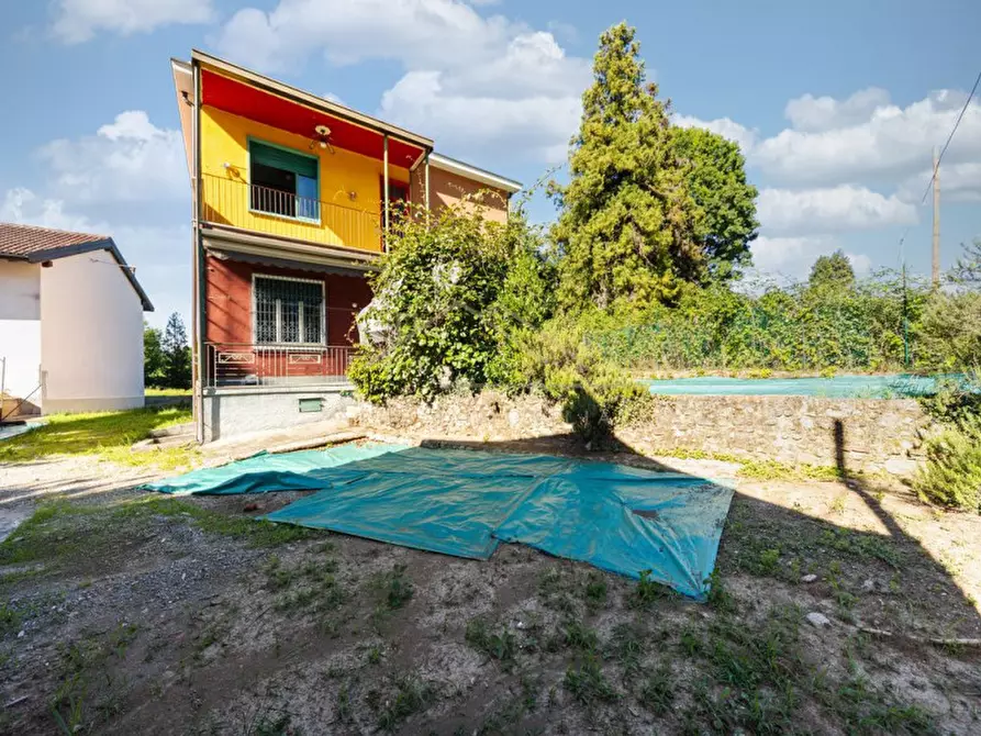 Immagine 4 di Casa bifamiliare in vendita  in Via Quintino Sella a Triuggio