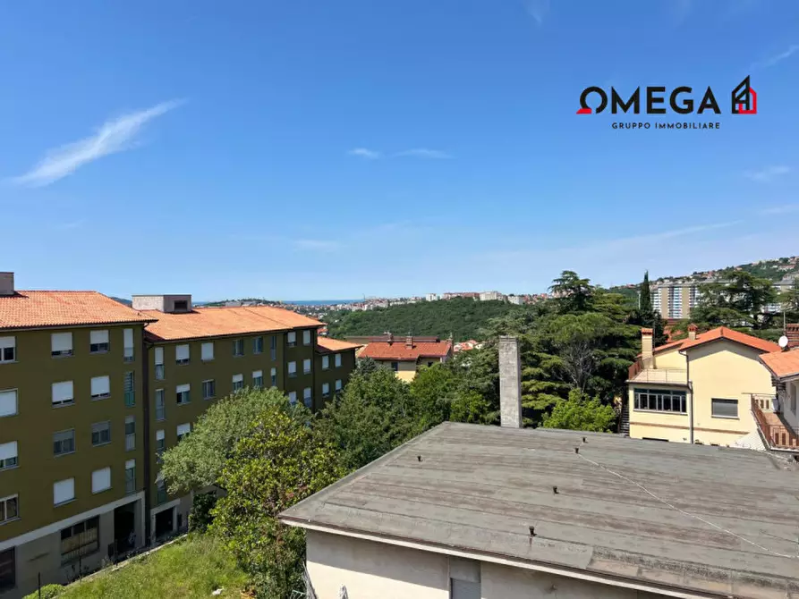 Immagine 8 di Appartamento in vendita  in Via Mario Maovaz 19 a Trieste
