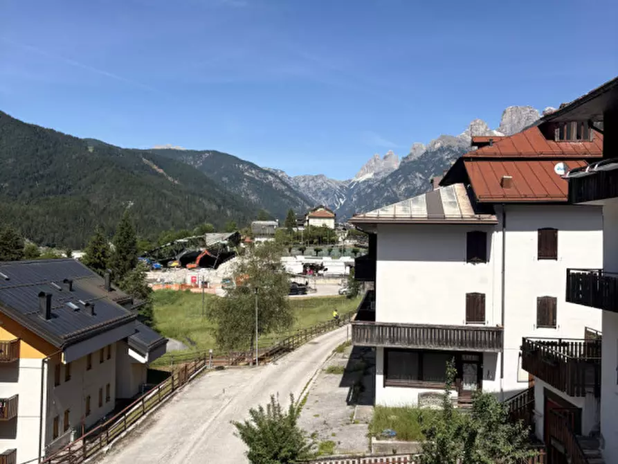 Immagine 15 di Appartamento in vendita  in Via Unione,6 a Auronzo Di Cadore