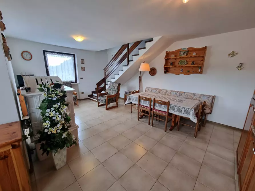 Immagine 5 di Appartamento in vendita  a Borgo D'anaunia