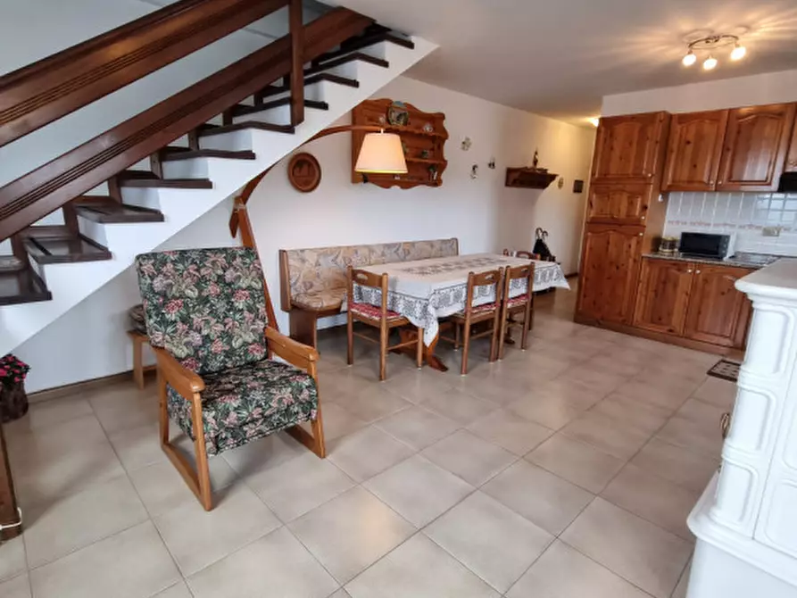 Immagine 9 di Appartamento in vendita  a Borgo D'anaunia